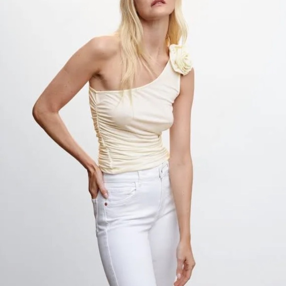 NWT Mango Women's Floral Asymmetrical Top